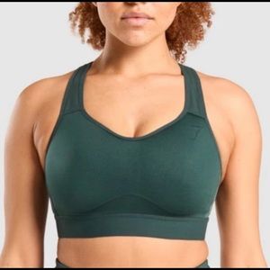 lightweight gym shark sports bra